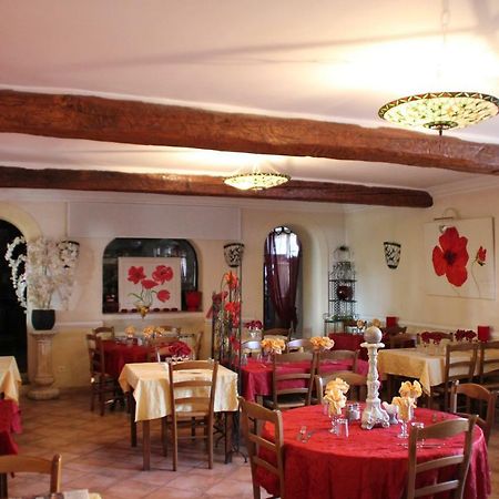 Готель Le Provencal Опс Екстер'єр фото